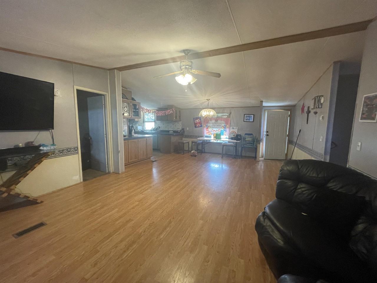 122 Roots Rd #1 - Photo 4 of 14