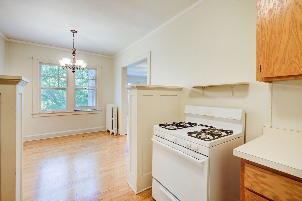 2062 Marshall AvenueApt 38 #38 - Photo 7 of 13