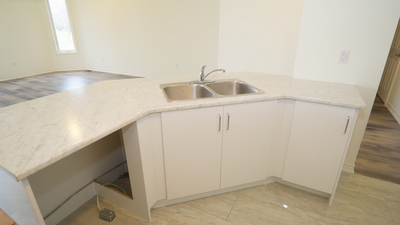 1616 Marina Drive - Photo 2 of 22