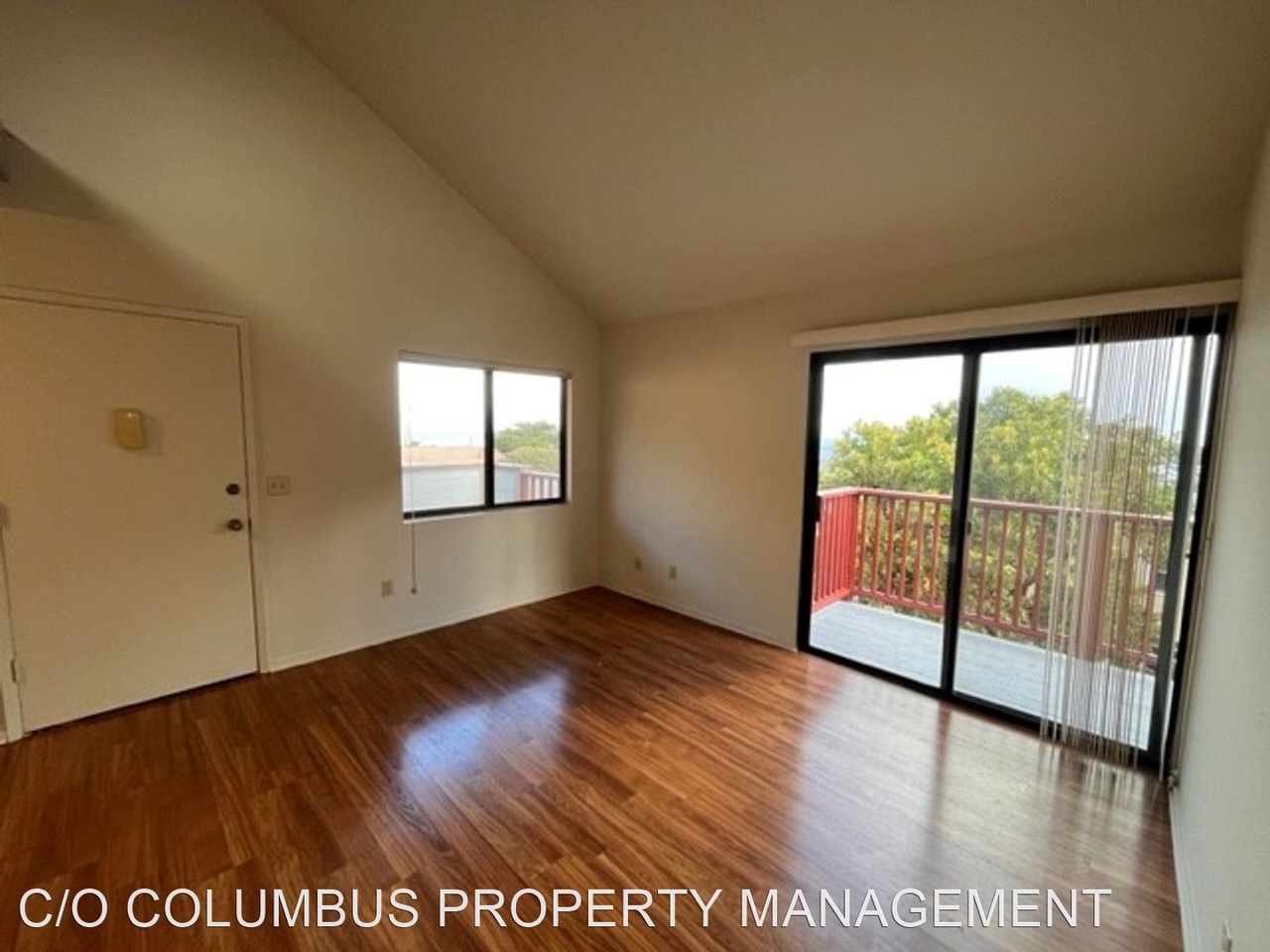 470 SPENCER STREET - Photo 2 of 13