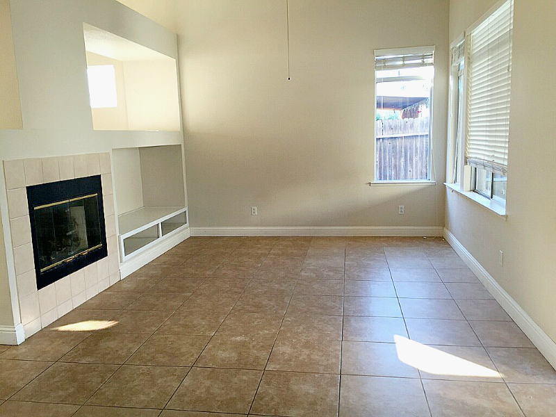 1073 Barnes Cir - Photo 3 of 7