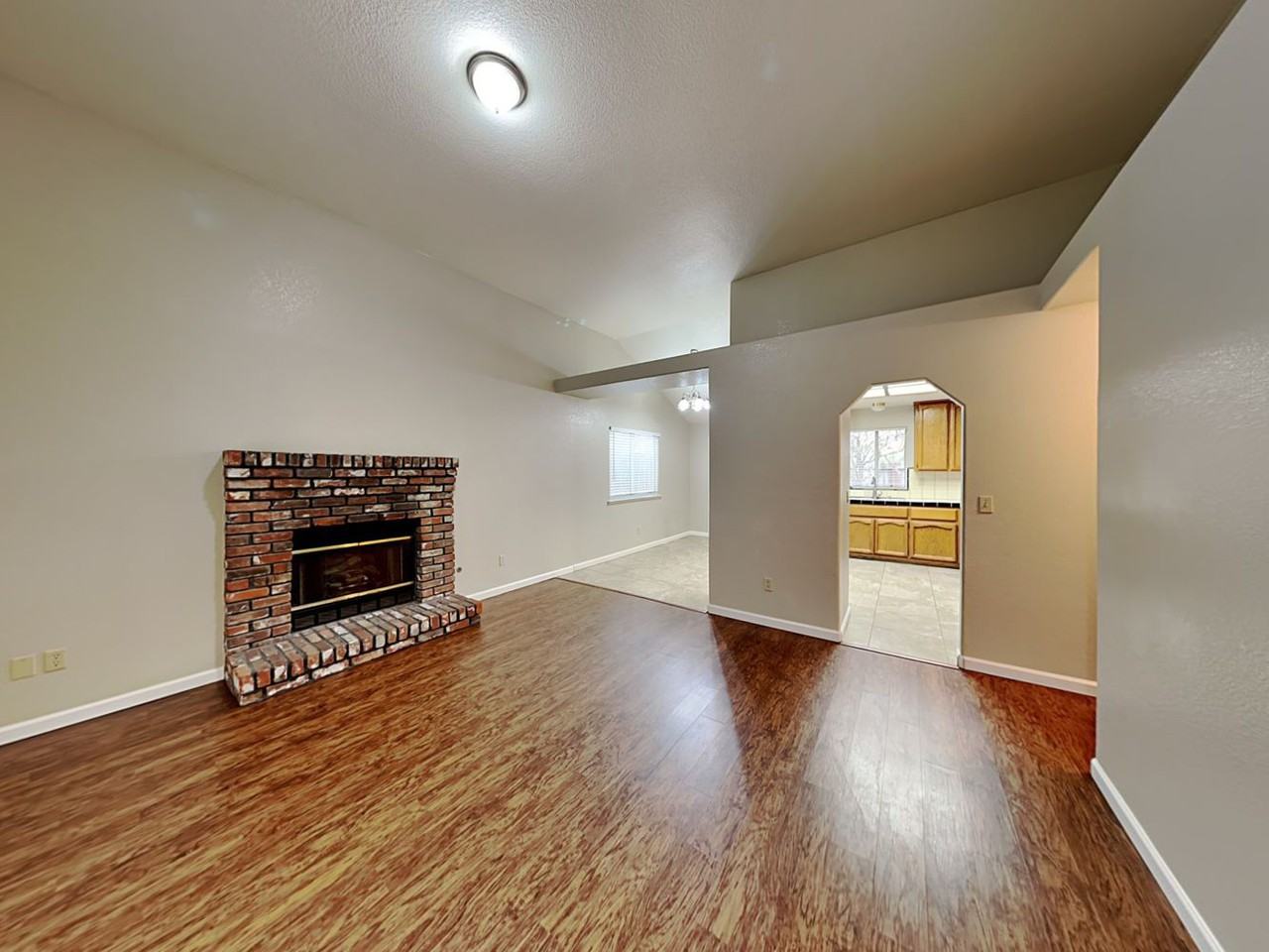 106 Dolphin Way - Photo 3 of 16