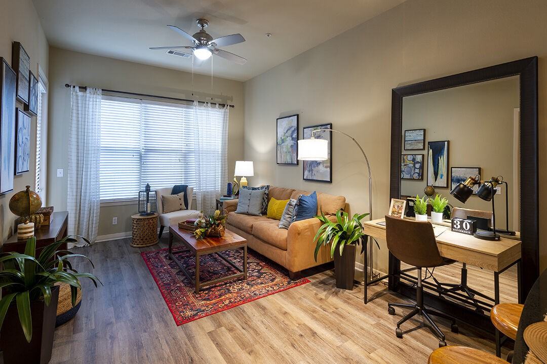 Richmond at Uptown - Photo 3 of 50