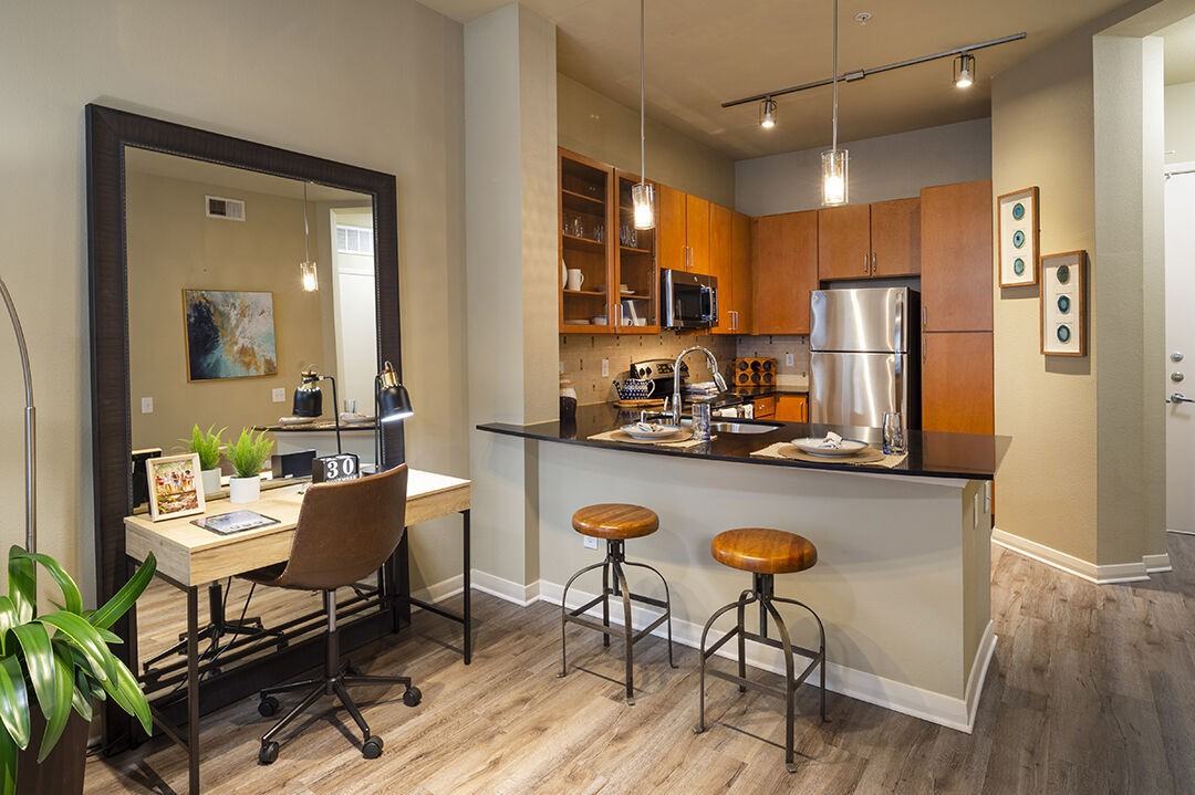 Richmond at Uptown - Photo 5 of 50