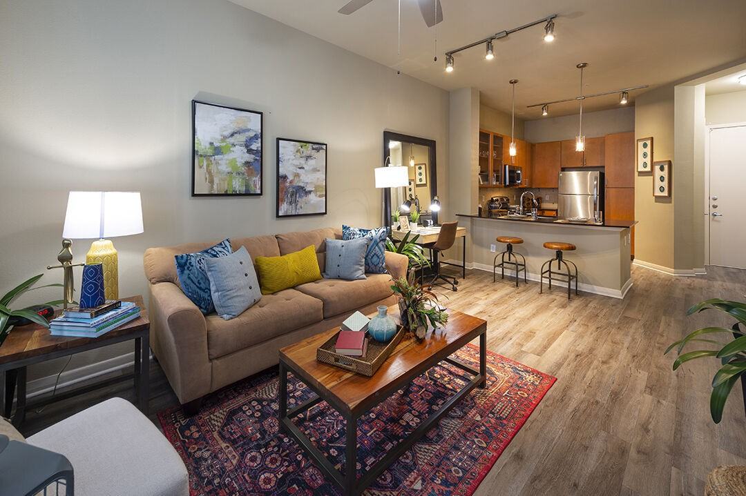 Richmond at Uptown - Photo 4 of 50