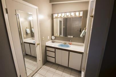1592 Green Acres Road - Photo 2 of 20
