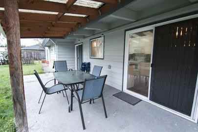 1592 Green Acres Road - Photo 3 of 20