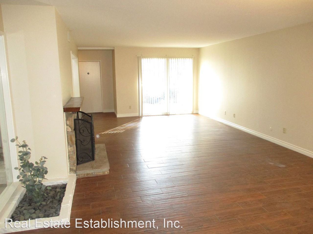 2727 E Carnival Ave - Photo 3 of 12