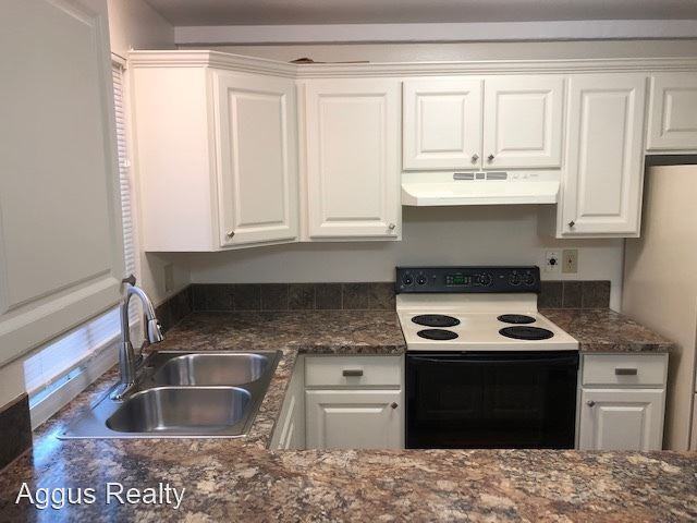 3055 S Ouray St - Photo 2 of 19