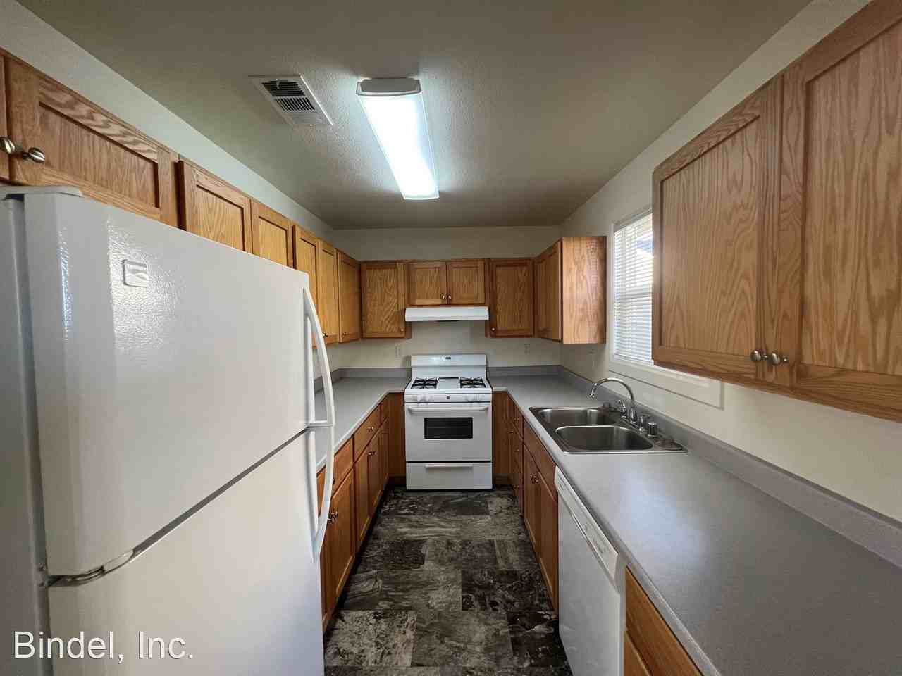 2660, 2676, 2690 Campton Heights DR - Photo 2 of 27