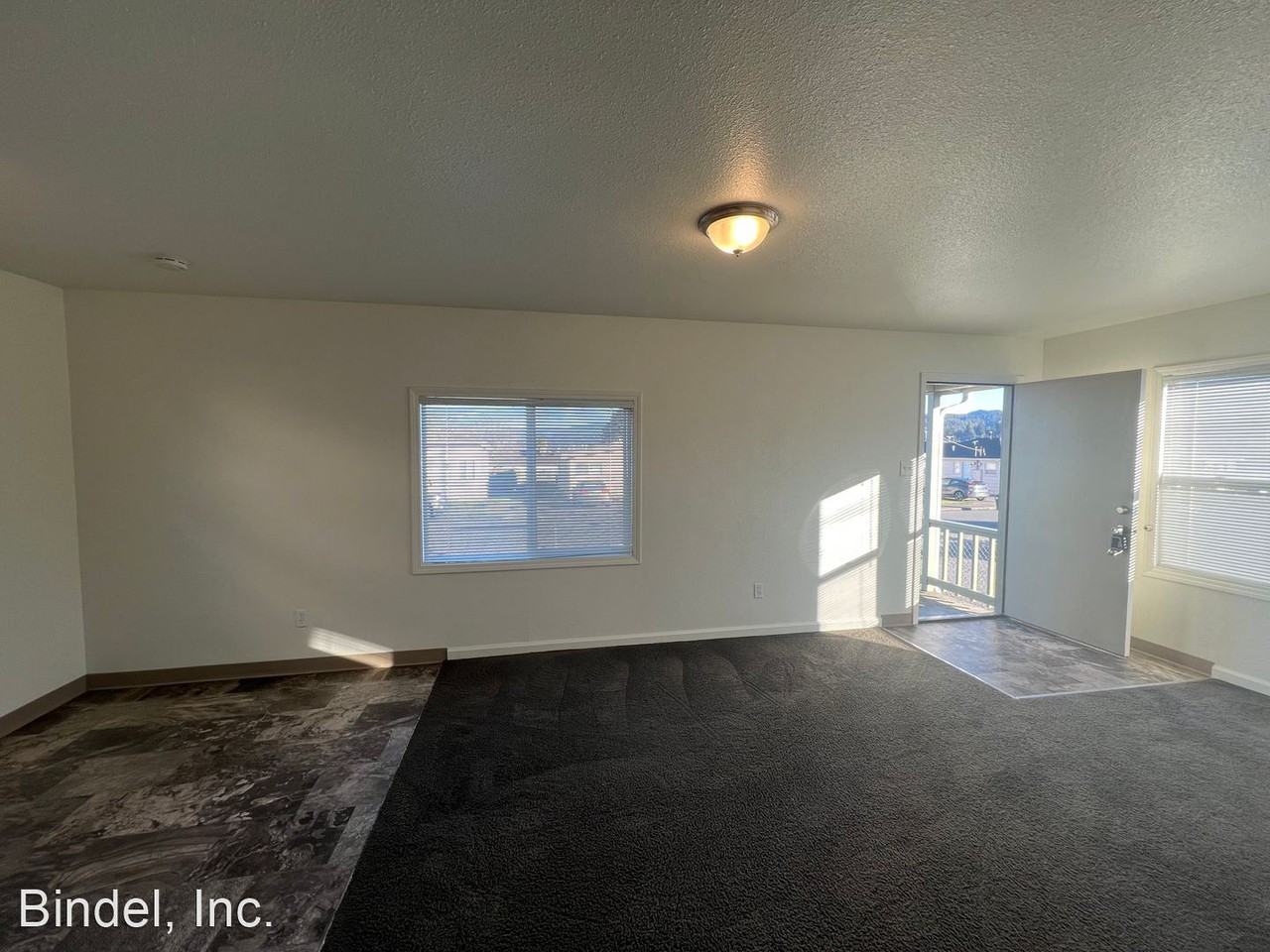 2660, 2676, 2690 Campton Heights DR - Photo 3 of 27