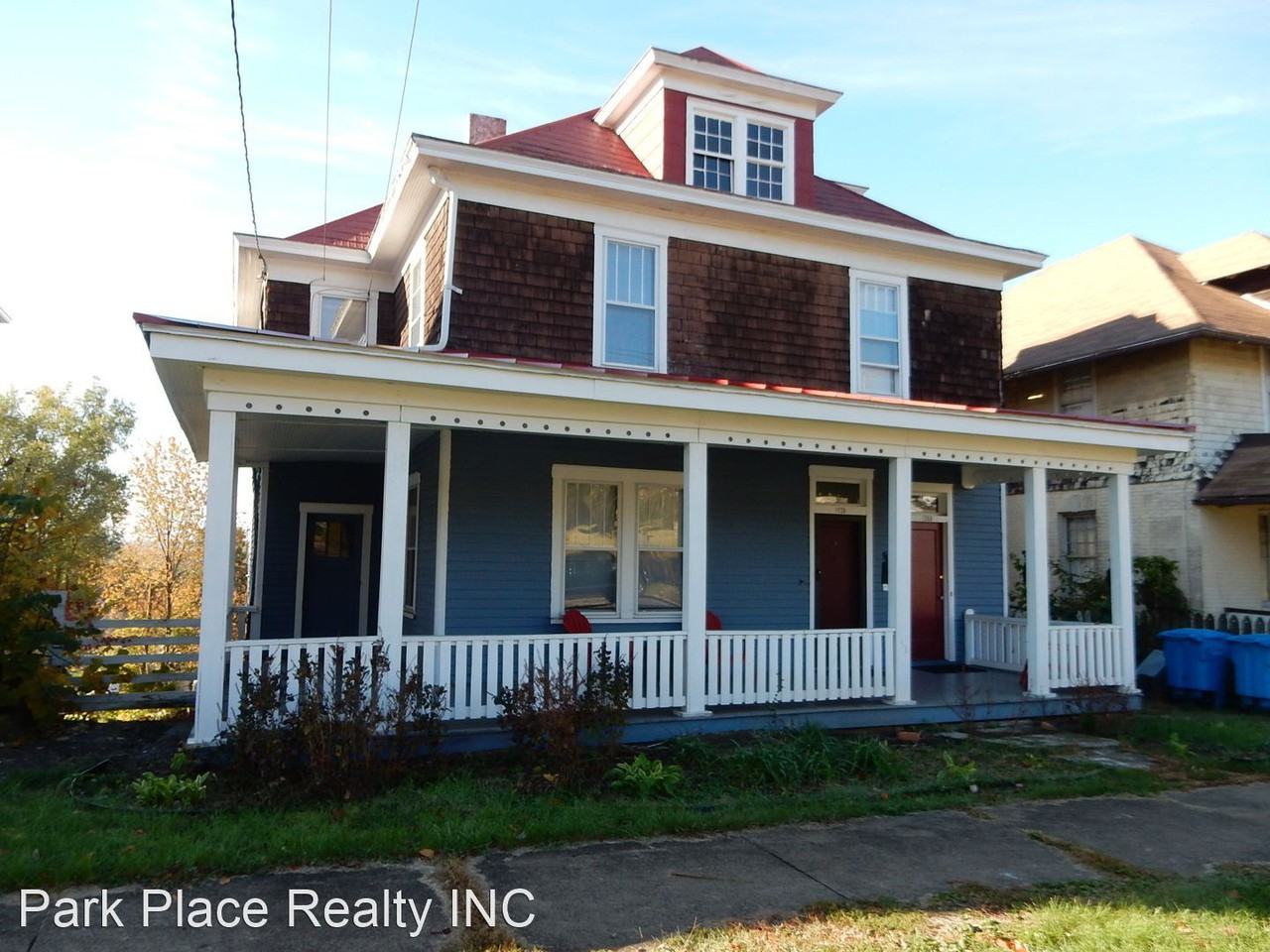 1726 Patterson Ave SW - Photo 2 of 19