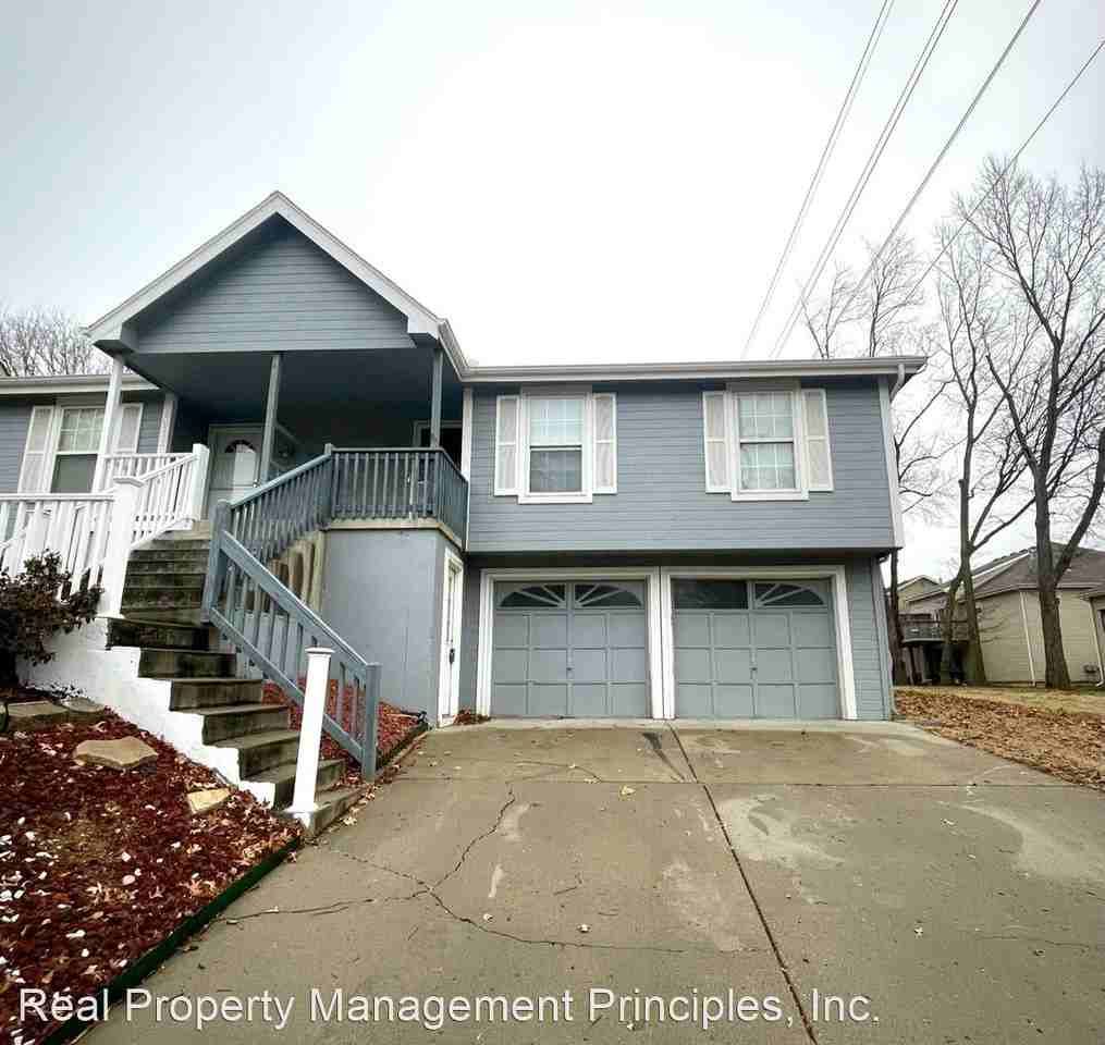 7009 N Robinhood Ln - Photo 2 of 17