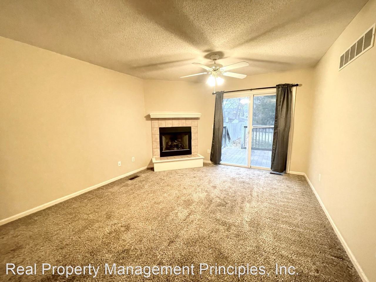 7009 N Robinhood Ln - Photo 3 of 17