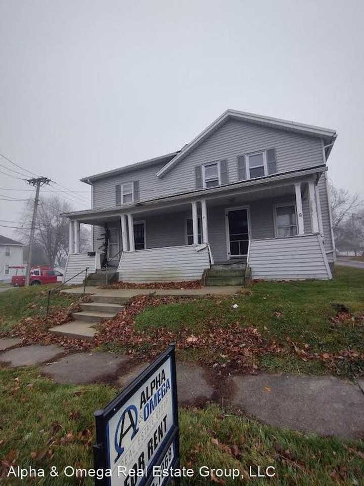 94 E Main St Apartments in Shelby, OH 44875 Zumper