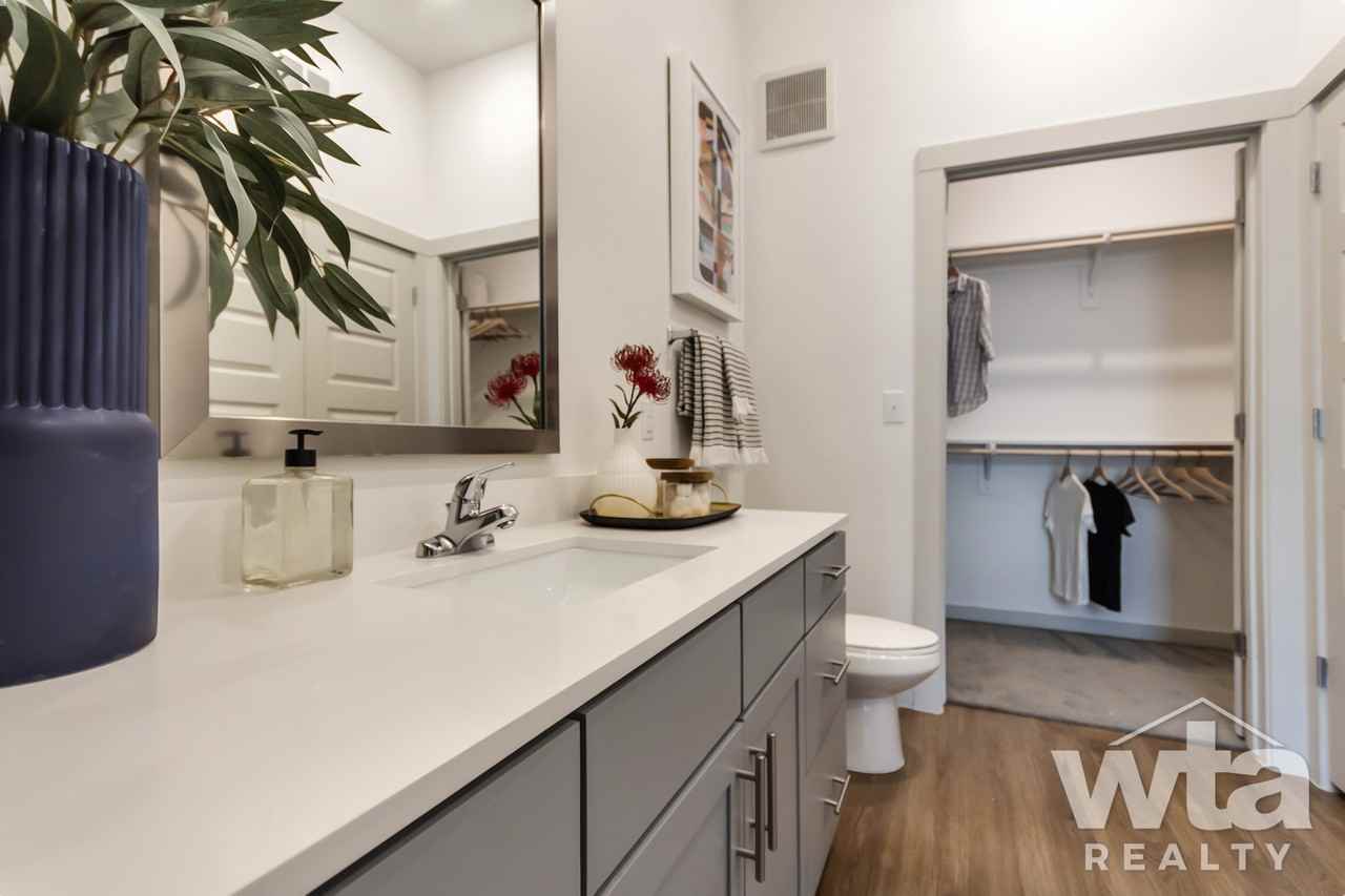 600 E FM 1626 - Photo 2 of 28