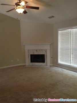 105 Paris Dr - Photo 2 of 12