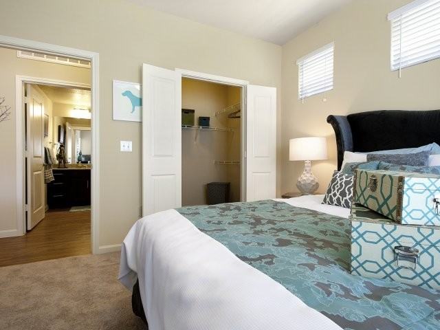 11209 Conroy Ln - Photo 3 of 3