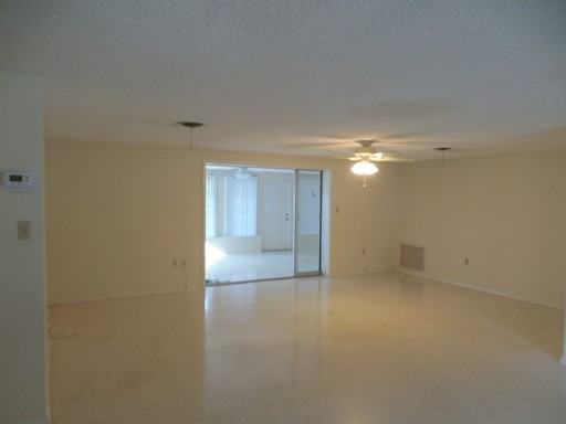 2276 Wisteria St - Photo 3 of 14