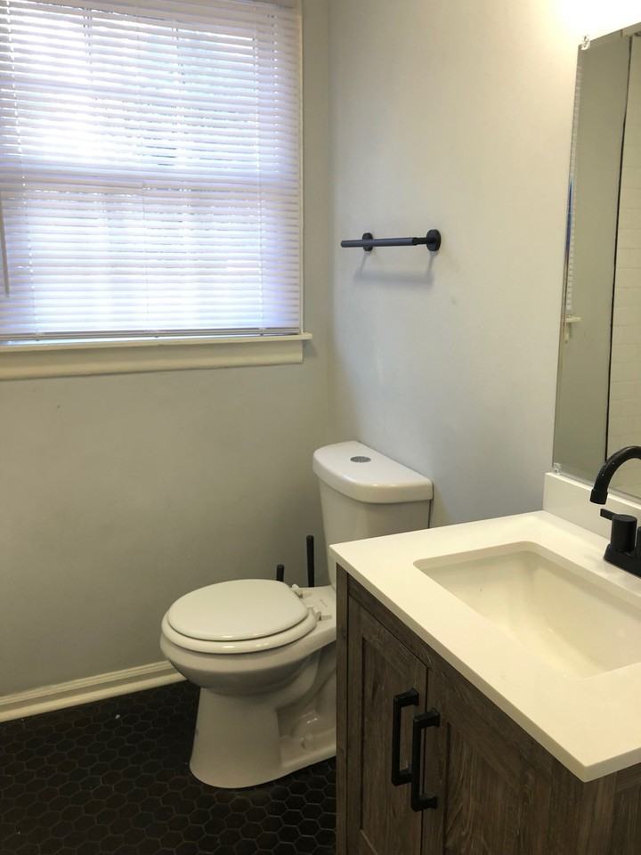 1804 Screven Pl #1 - Photo 3 of 15