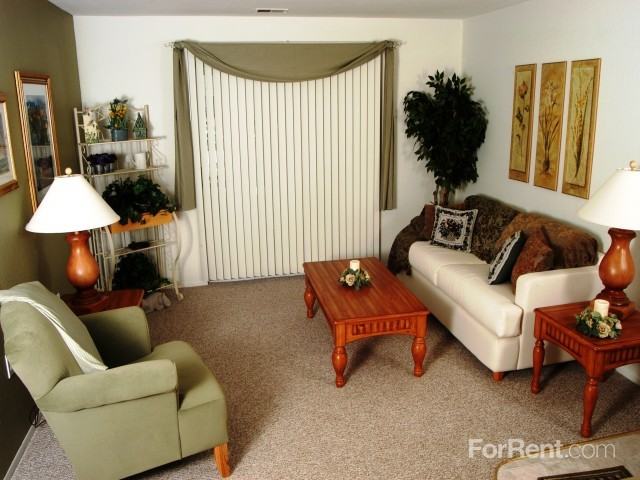 Heathergate Club - Photo 3 of 19