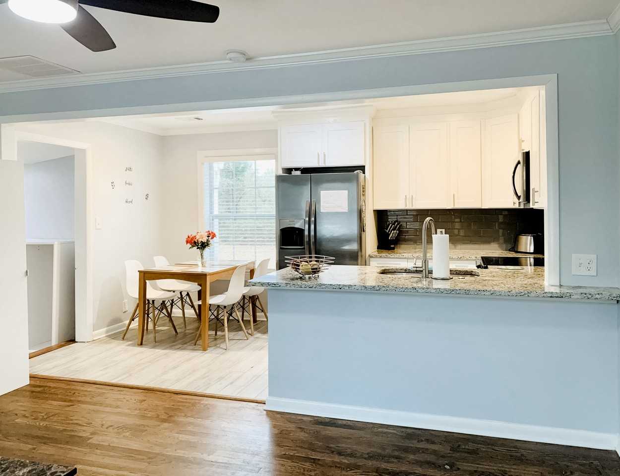 Wayne St Sw - Photo 2 of 13