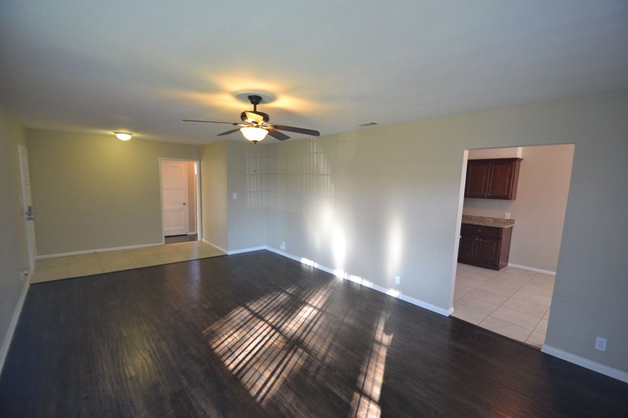 616 N Hazel St - Photo 2 of 16