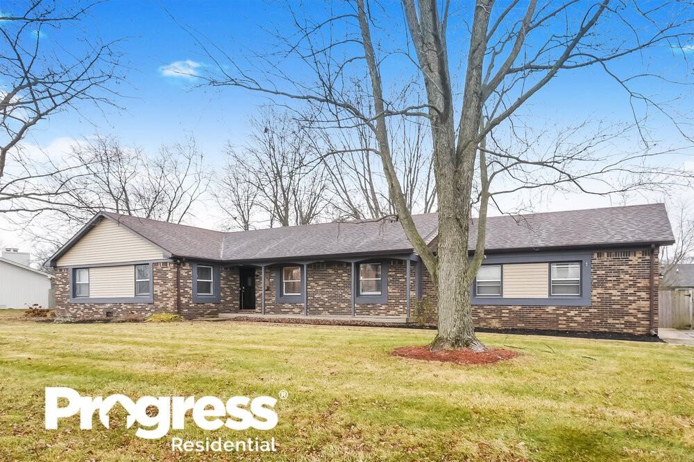 7701 Tanager Ln - Photo 3 of 16