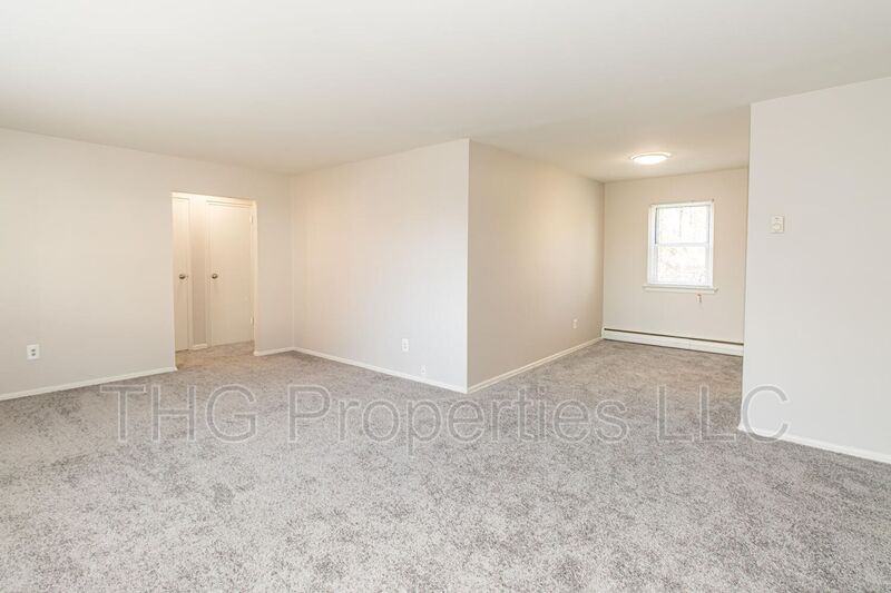 27 Green St #55 - Photo 6 of 11