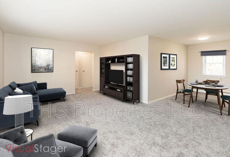 27 Green St #55 - Photo 3 of 11