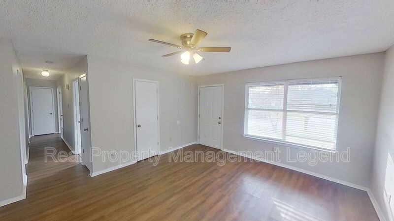701 S Valentine Dr - Photo 6 of 27
