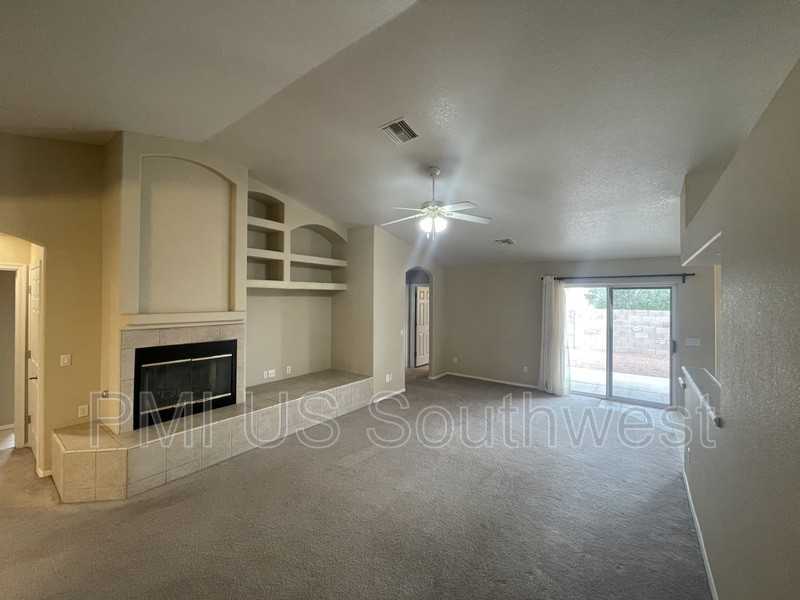 2435 E Palo Verde Ct - Photo 3 of 22