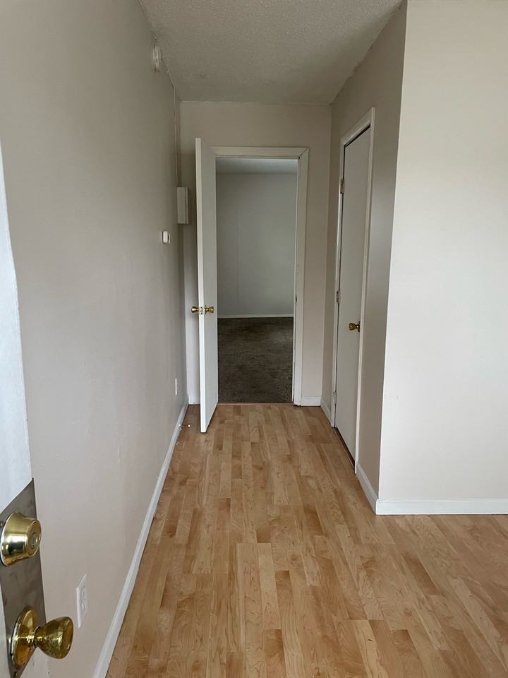 209 W. Beardsley - 1 #1 - Photo 5 of 12