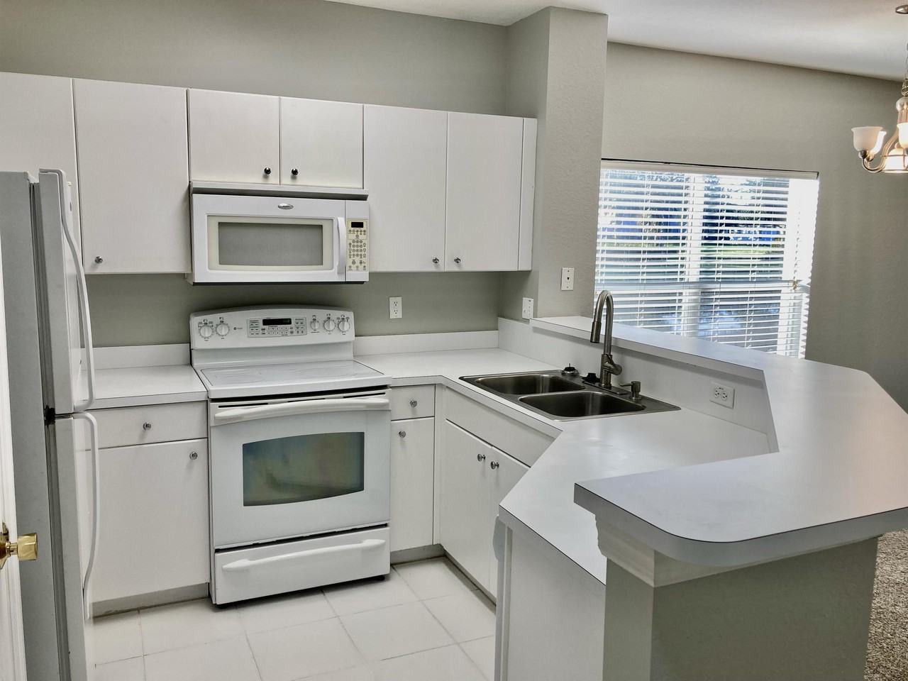 1338 Weeping Willow Ct #1 - Photo 4 of 34