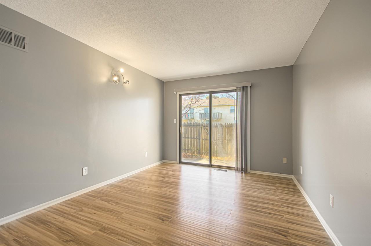 8011 E 130th Ct #1 - Photo 3 of 48