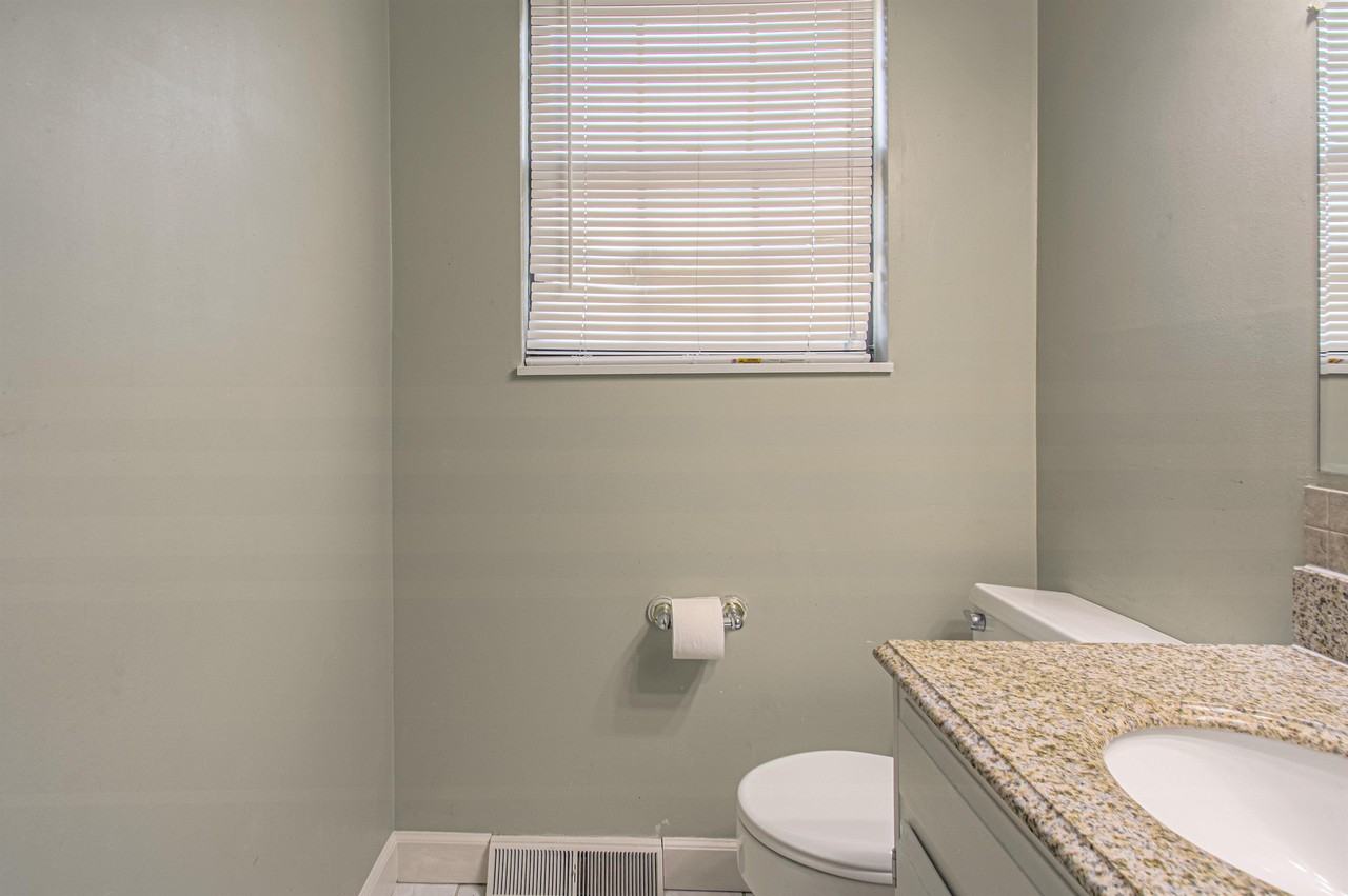 8011 E 130th Ct #1 - Photo 4 of 48