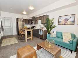 featured image of 10551 Jibboom St