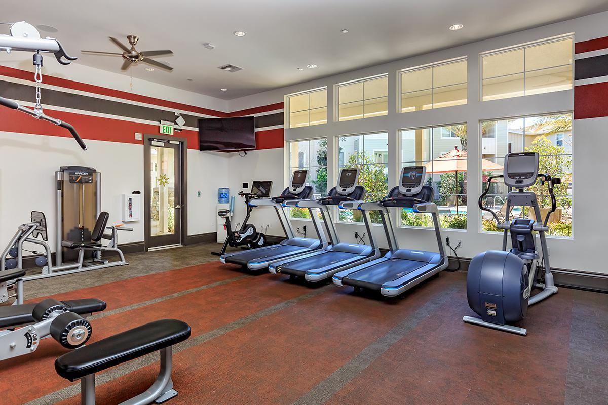 1701 Gateway Pl - Photo 5 of 50