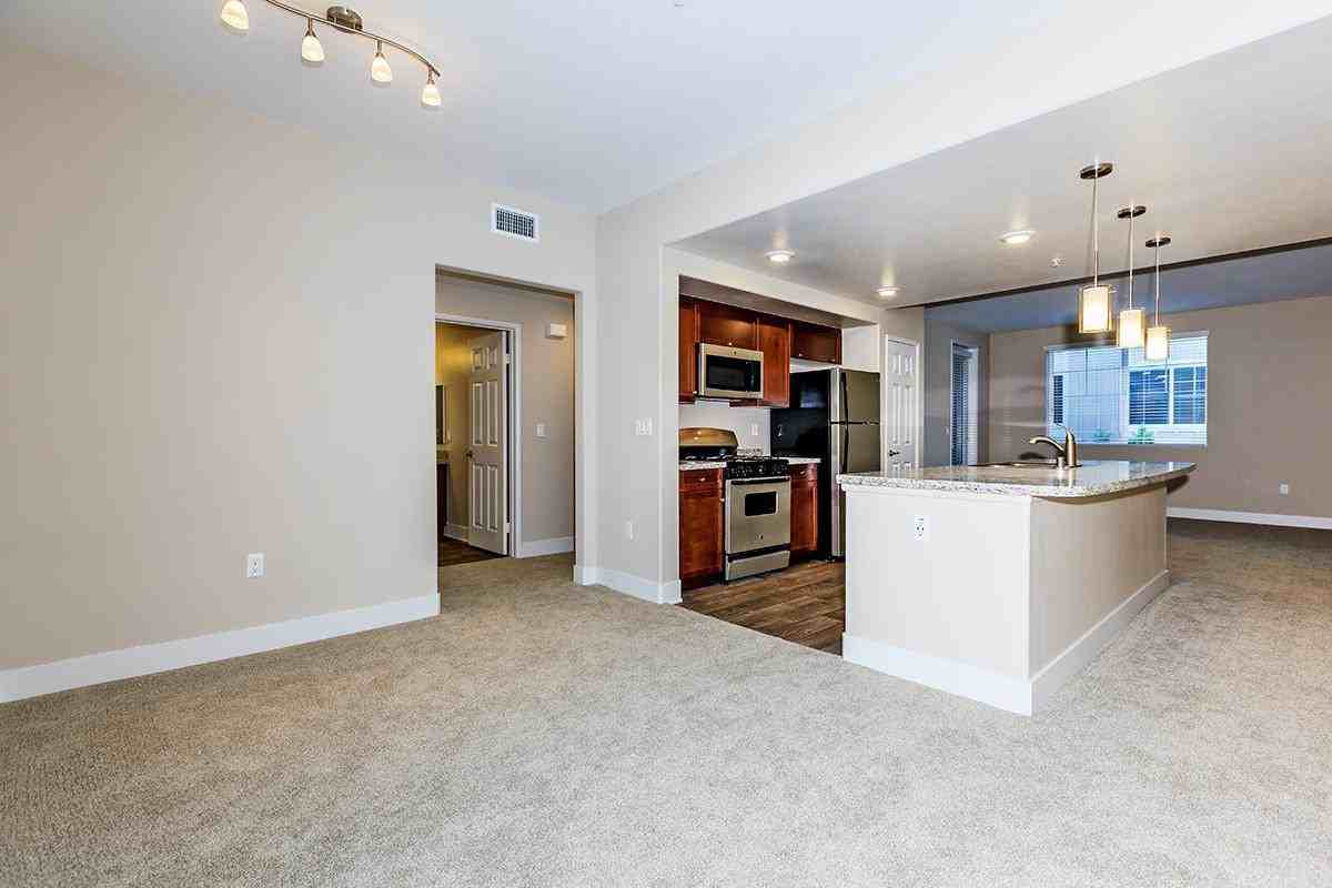 1701 Gateway Pl - Photo 5 of 50