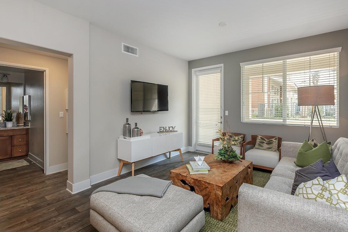 1701 Gateway Pl - Photo 7 of 50