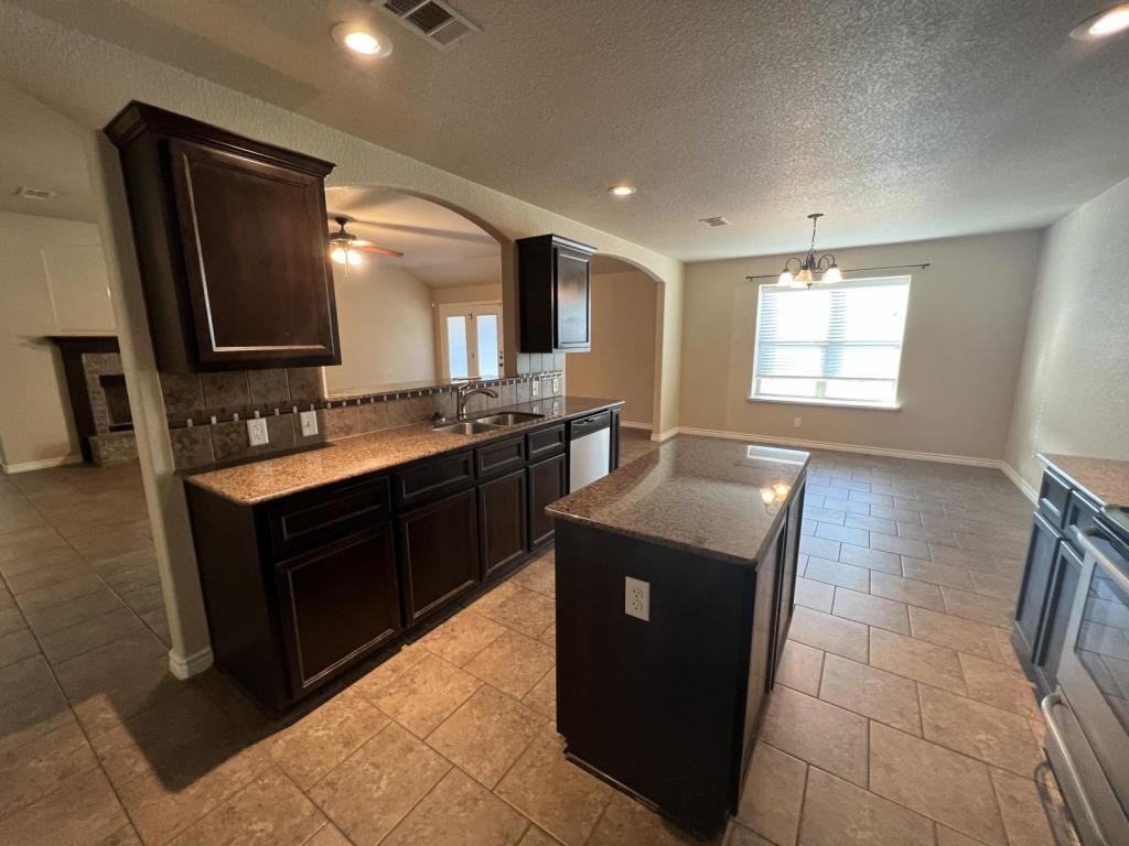 3906 Anvil Range Rd - Photo 3 of 29