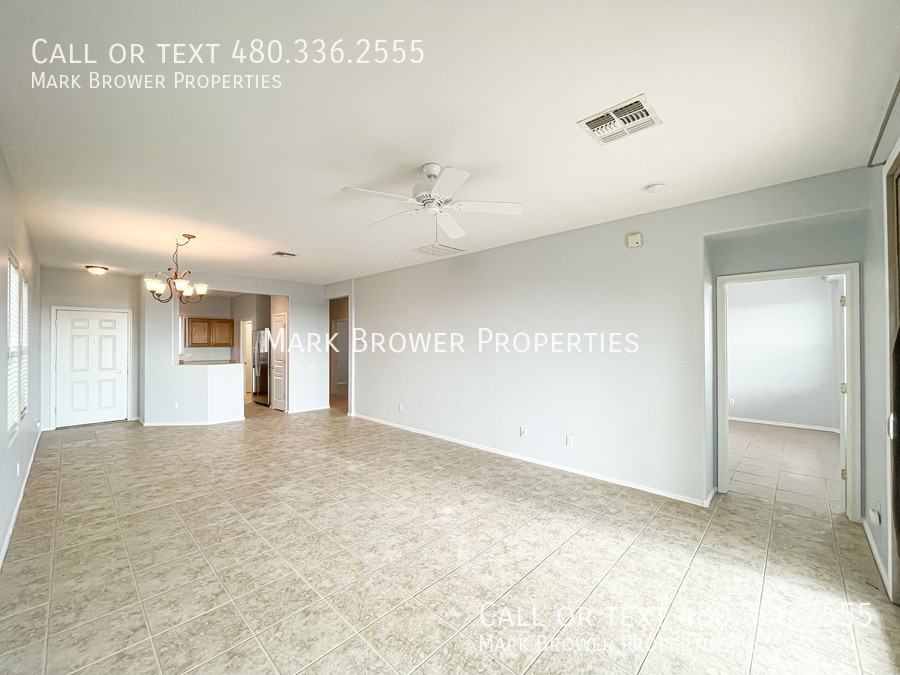 11173 E New Frontier Ct - Photo 3 of 16