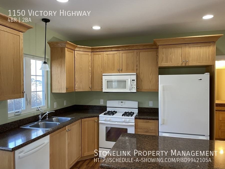 1150 Victory Hwy - Photo 2 of 17