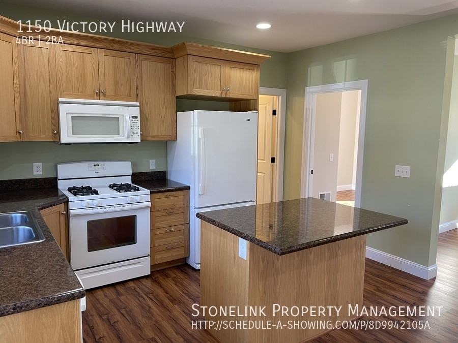 1150 Victory Hwy - Photo 3 of 17