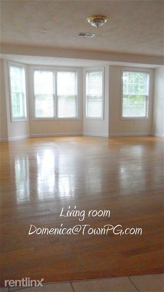 260 Main St - Photo 2 of 9