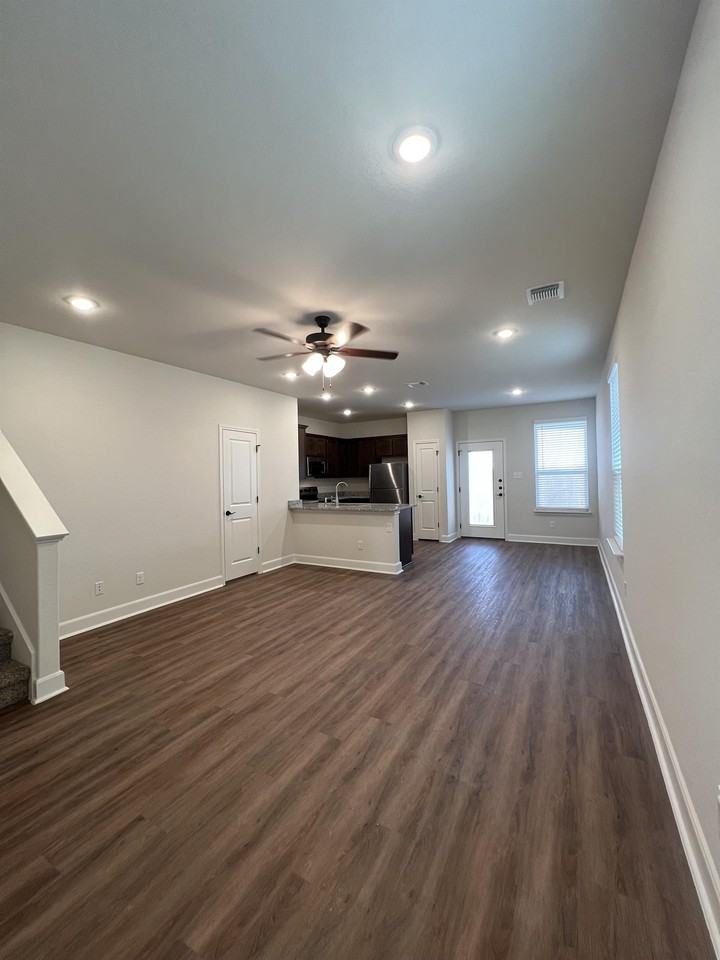 7614 Agave Bnd #101 - Photo 4 of 31