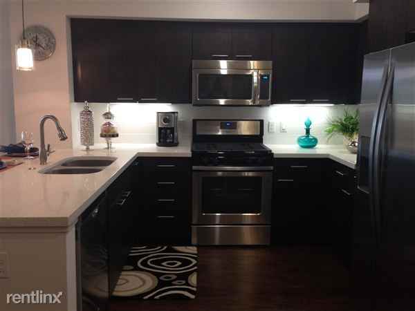 7340 E Legacy Blvd - Photo 3 of 6