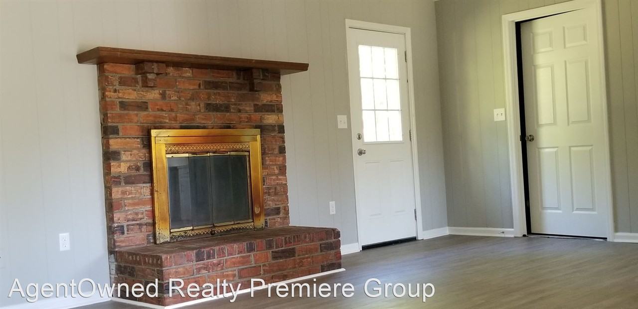 4533 Outwood Dr - Photo 2 of 6