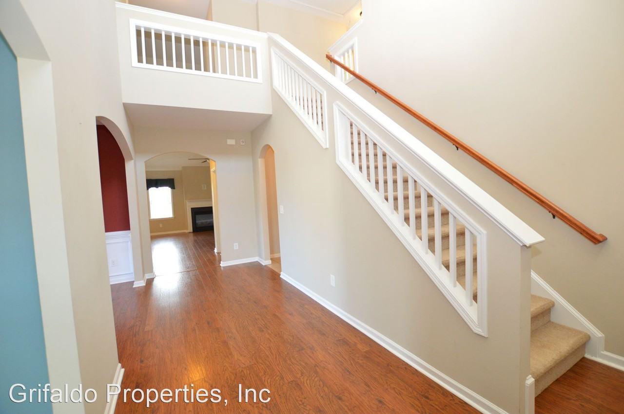 115 Pamlico Dr - Photo 2 of 40
