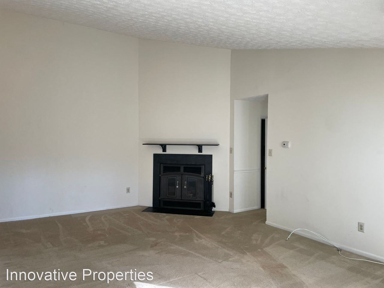 738 Southern Hills Dr - Photo 3 of 9